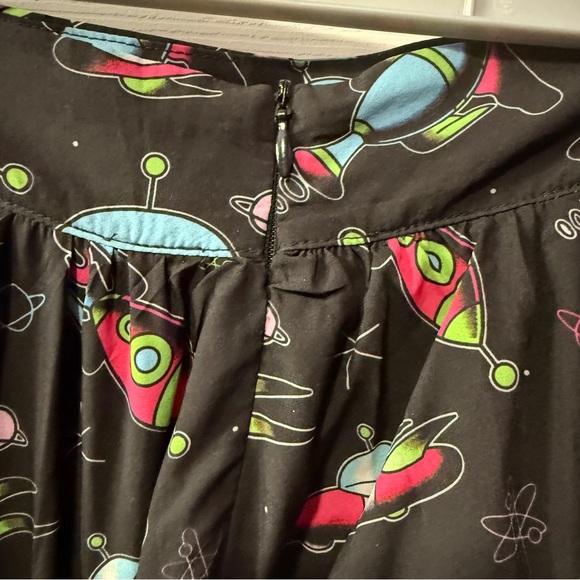 Sourpuss Clothing Retro Space-Themed Skirt - Picture 6 of 8